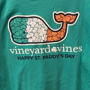 Vineyard Vines St Patrick’s Day Shirt🍀 men’s medium